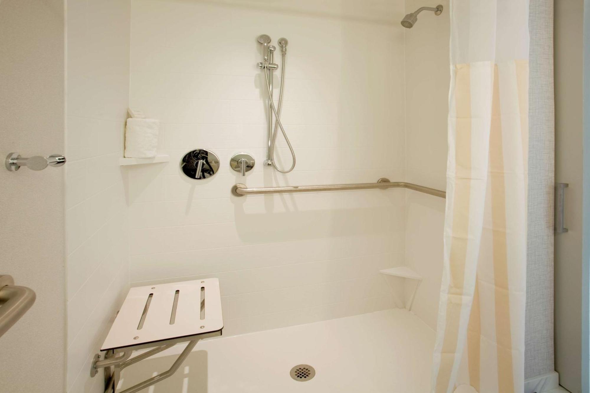 Hilton Garden Inn New York Central Park South-Midtown West Екстериор снимка