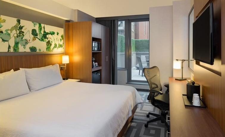 Hilton Garden Inn New York Central Park South-Midtown West Екстериор снимка