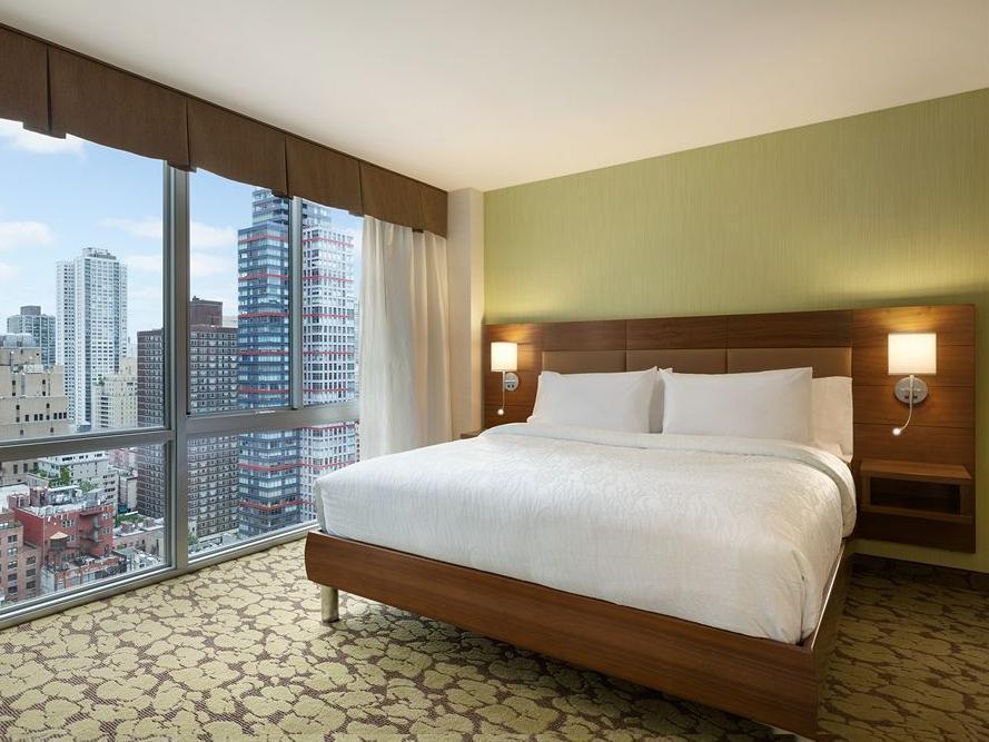 Hilton Garden Inn New York Central Park South-Midtown West Екстериор снимка