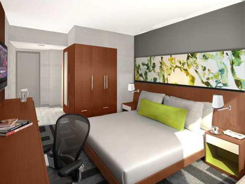 Hilton Garden Inn New York Central Park South-Midtown West Екстериор снимка